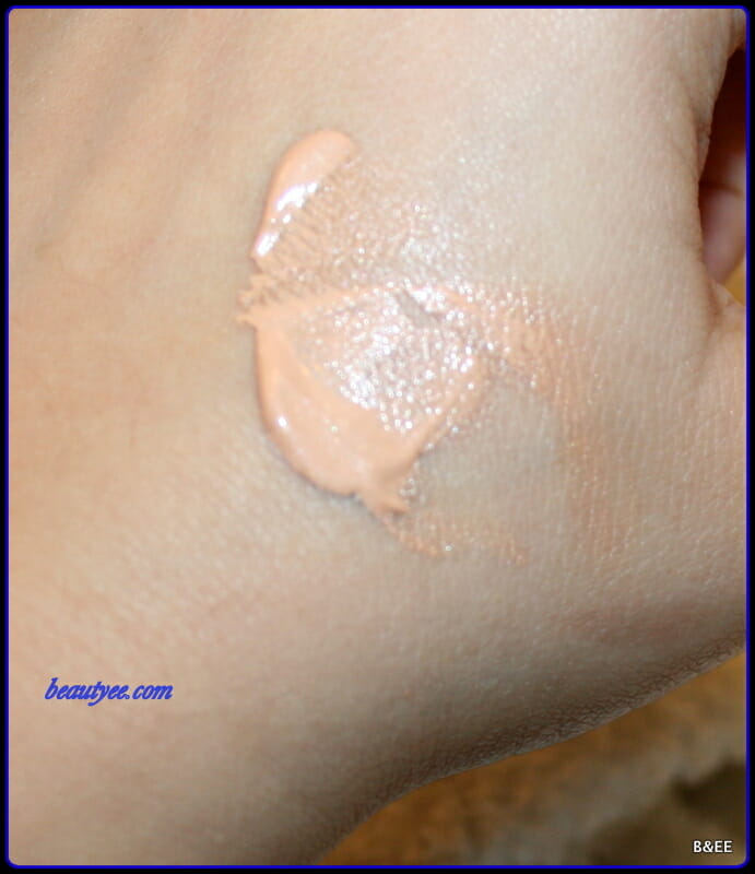 Review: Aveeno Positively Ageless Correcting Tinted Moisturizer 
