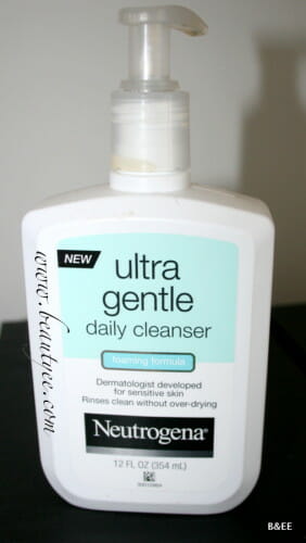 Review :Neutrogena Ultra Gentle Foaming Cleanser. 